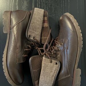 Women’s Brown Boots